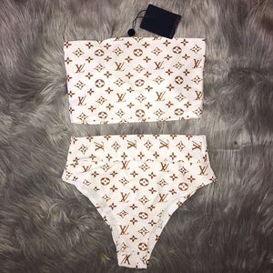 Women Louis Vuitton bathing suit